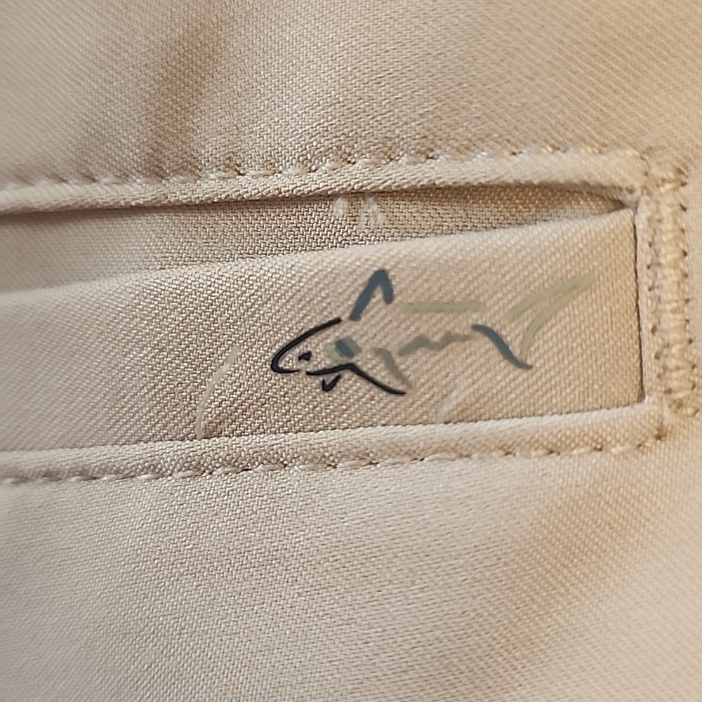 NWT Mens Greg Norman Beige All Day Comfort Shorts - Picture 7 of 13